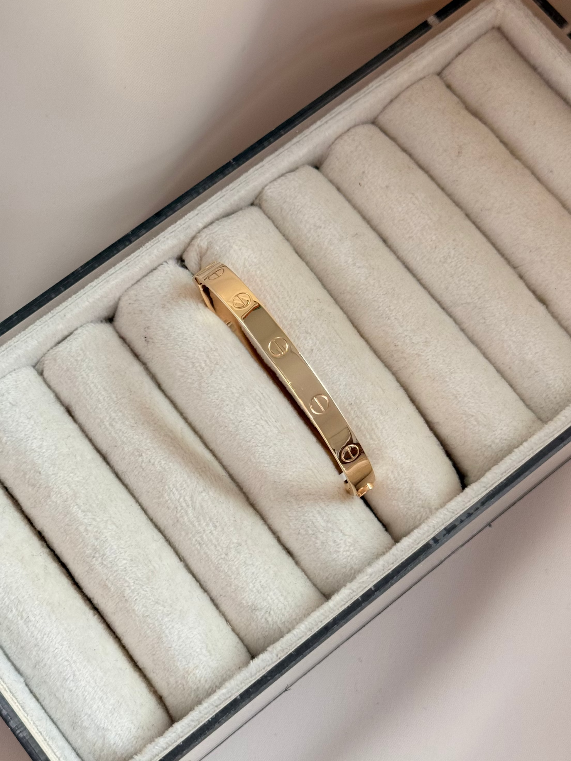 Bracelet C Love 18k 16D