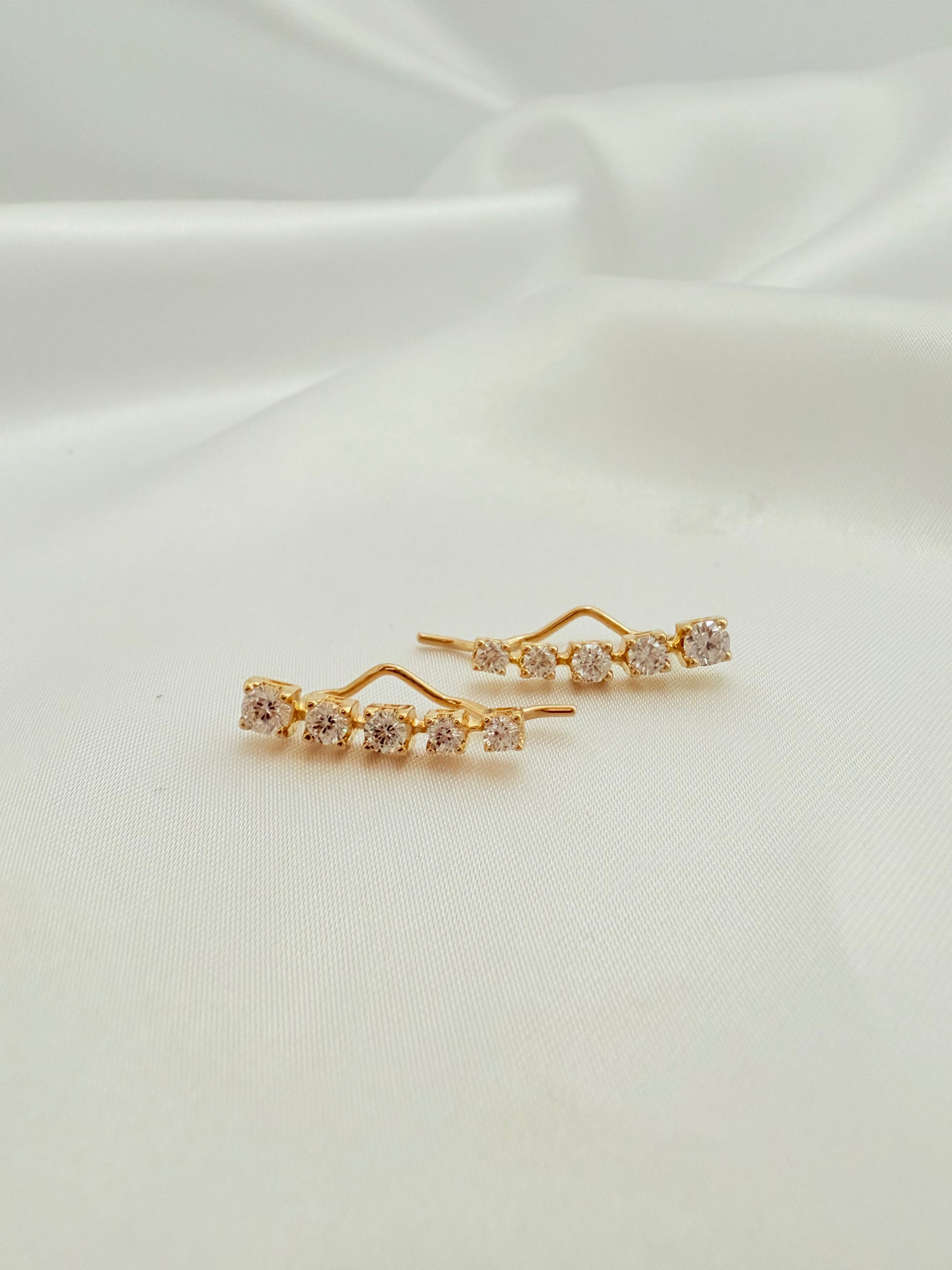 Earcuffs 5 Zirconia 18k