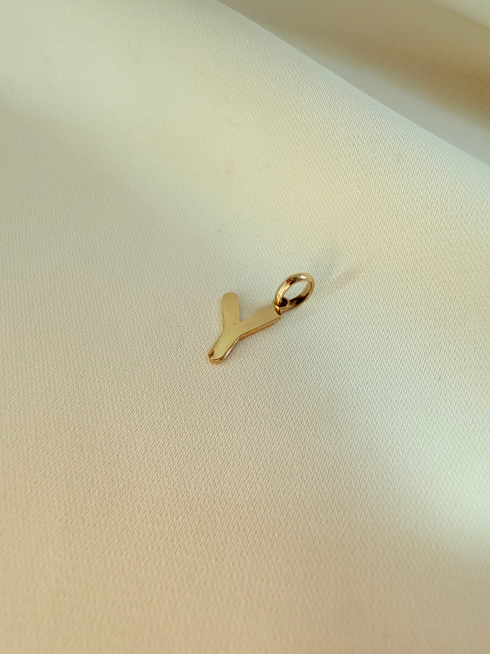 LetterY 1.5mm 18K