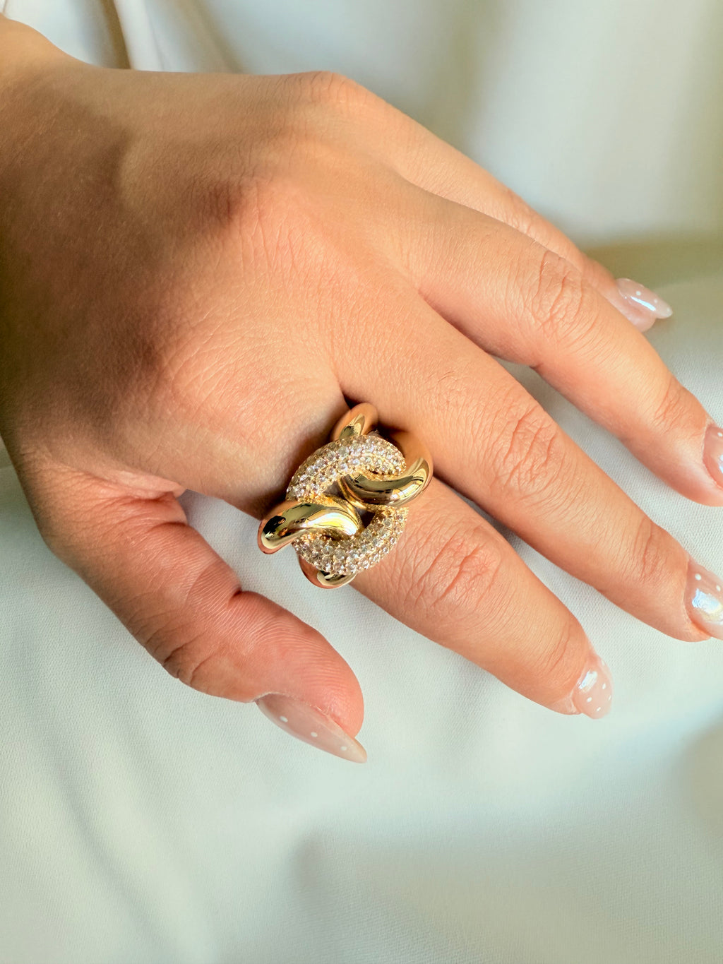 Monaco Ring Size 8/2 14K