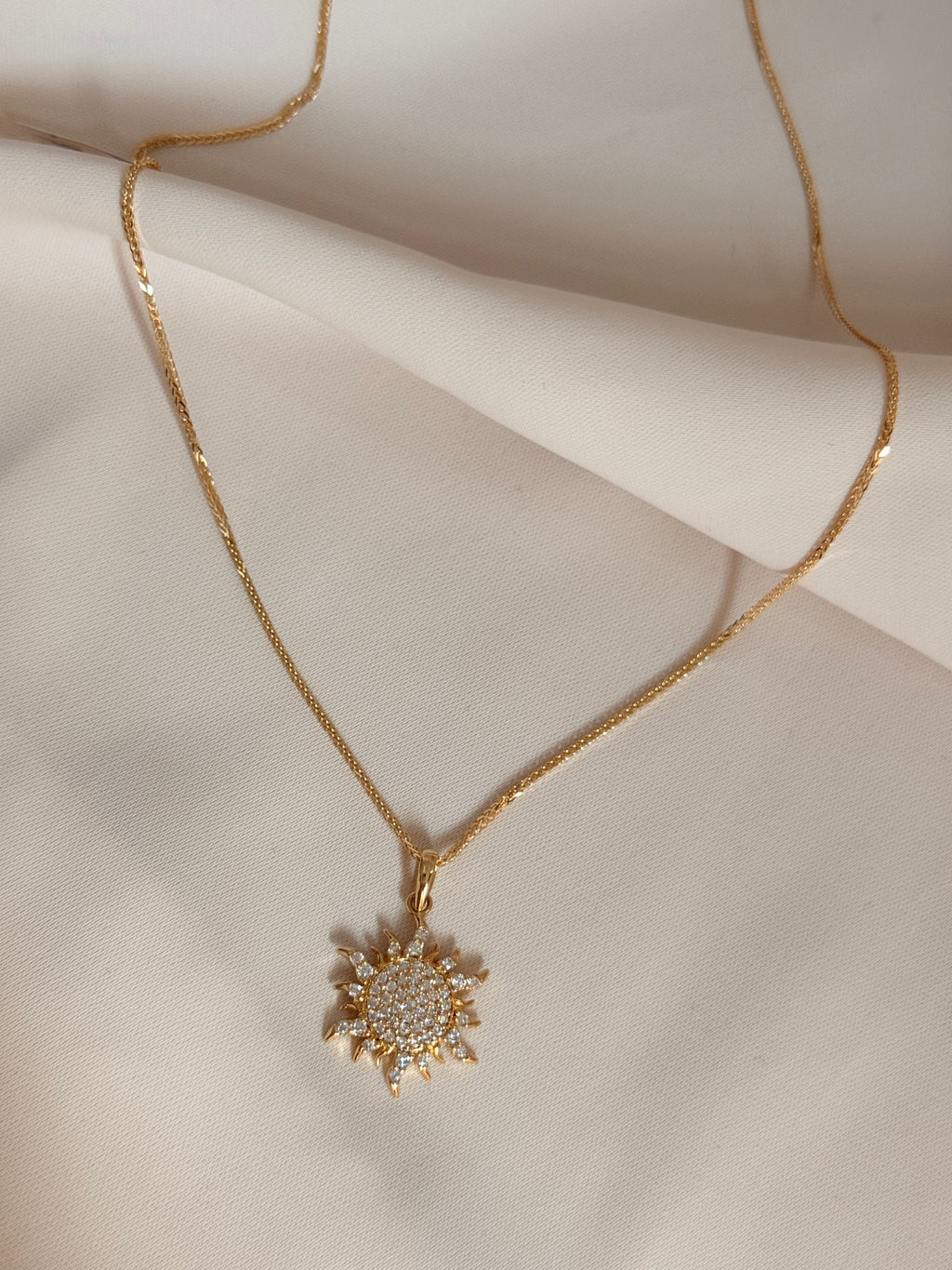 Zirconia Sun Necklace 45cm 18K
